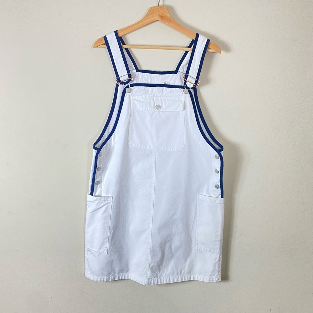 VINTAGE Jones New York White Denim Skirt Overall with Navy Trim 100% Cotton - M